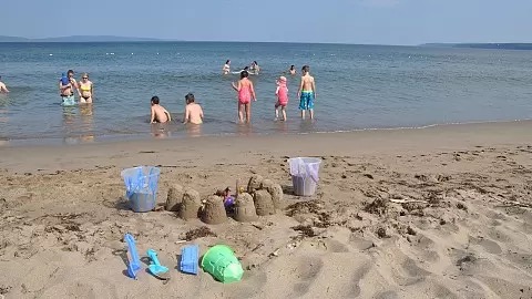 Famille à la Plage Haldimand Gaspésie
